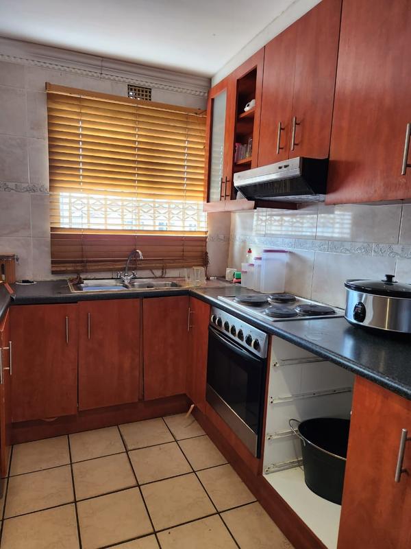 3 Bedroom Property for Sale in Ilitha Park Western Cape
